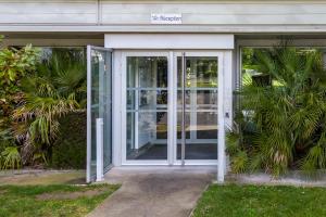 Nemea Appart Hotel Toulouse Aéroport的门面或入口