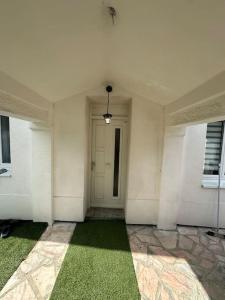 Billede fra billedgalleriet på Luxueuse Villa Neuve avec Jardin i Colombes