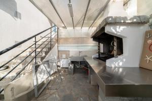 Η κουζίνα ή μικρή κουζίνα στο Jasmine Luxury Apartment