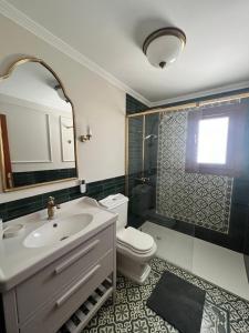 Ένα μπάνιο στο Casa Ola +17 φωτογραφίες