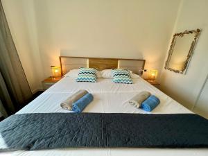 Vila Vera Seafront Apartments客房内的一张或多张床位