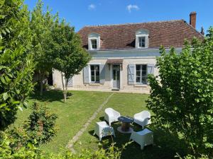 Vonkajšia záhrada v ubytovaní Clos des Chardons - Le Jardin