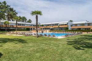 Πισίνα στο ή κοντά στο Moradia Quinta Da Barca - Condomínio de luxo
