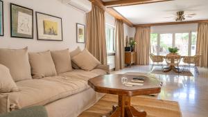 Χώρος καθιστικού στο Houm Villa Son Rigo