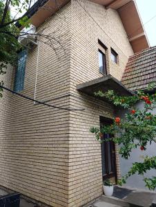 Budova, kde se apartmán nachází + 21 fotografií