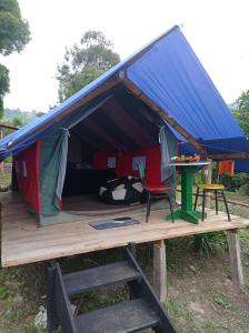 Fotografie z fotogalerie ubytování Entre Guaduas Ecolodge Carpa confort 1 v destinaci Anolaima