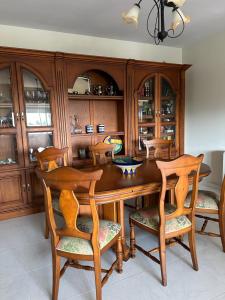 Galeriebild der Unterkunft Casa carocho in Esteiro + 60 Fotos