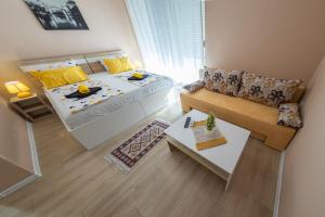 Postel nebo postele na pokoji v ubytování Kaldrma Guesthouse