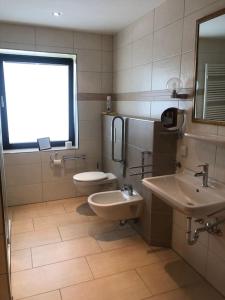 Ένα μπάνιο στο Ferien im Auetal - Das Herzstück in unserem Haus