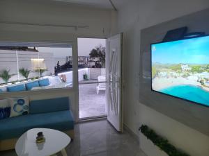 TV a/nebo společenská místnost v ubytování SUN SEA No 7 first line
