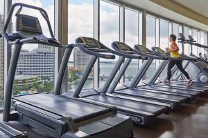 Pusat kecergasan dan/atau kemudahan kecergasan di Great Studio at the W Residences