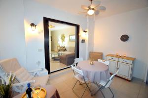 Χώρος καθιστικού στο Apartment Gold del Sur Tenerife - Ocean View