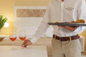 Nápoje v ubytování Masseria Corda Di Lana Hotel & Resort