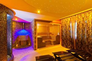 Φωτογραφία από το άλμπουμ του Hotel Orizont σε Călimăneşti