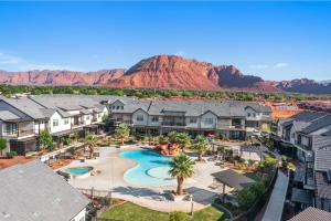 an aerial view of a resort with a swimming pool at Ocotillo 69 3 Bedrooms with a Private Hot Tub, Fire Pit, and Private Patio in Santa Clara