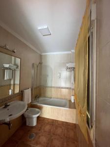 Koupelna v ubytování Apartamentos Turisticos Paraíso Andaluz
