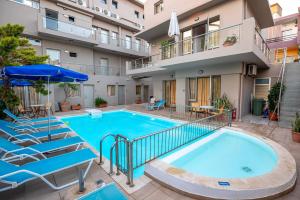 Imagen de la galería de Blue Sky Hotel Apartments, en Rethymno