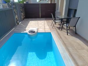 Φωτογραφία από το άλμπουμ του Magnolia Villa with Pool στη Νικήτη +37 φωτογραφίες