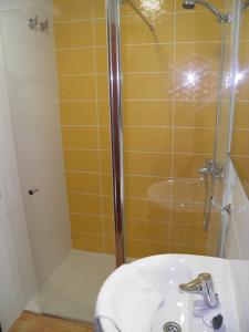 Kúpeľňa v ubytovaní Hostal Albacar + 8 fotografií