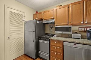 Φωτογραφία από το άλμπουμ του 301 Pinnacle Inn Rd 1214 by Carolina Stays σε Beech Mountain