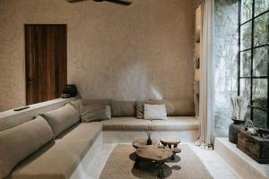 Кът за сядане в Design Loft with private pool and SPA like feature