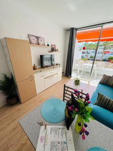 Køkken eller tekøkken på Blue Paradise Apartment