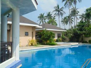 Gallery image of Ucoy Beach Resort in Libertad
