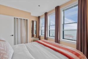 Postel nebo postele na pokoji v ubytování Norblad Hotel