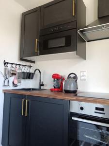 Η κουζίνα ή μικρή κουζίνα στο Dingle Escape -2 Bed -Sleeps 4