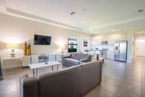 Kuchyň nebo kuchyňský kout v ubytování Balmoral Resort-169CC home