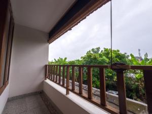 Een balkon of terras bij Ananda's Sanur by ABM