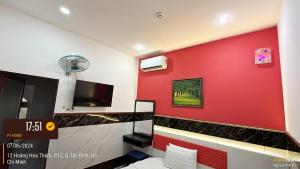 TV a/nebo společenská místnost v ubytování Phúc Khang Hotel Airport