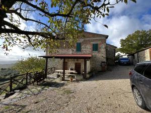 Budova, kde se prázdninový dům nachází