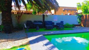 Πισίνα στο ή κοντά στο A&H Guesthouse