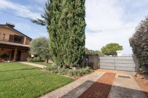 Zahrada ubytování La Via Francigena B&B