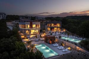 Bazén v ubytovaní Luxusvilla Manatis mit Pool alebo v jeho blízkosti
