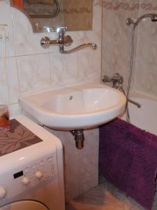 Ένα μπάνιο στο Central Cietokšņa Street Apartment +9 φωτογραφίες