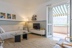 Μια τηλεόραση ή/και κέντρο ψυχαγωγίας στο Emma House, Moneglia, Wifi