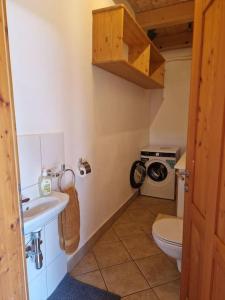Koupelna v ubytování Wohnung mit Garten