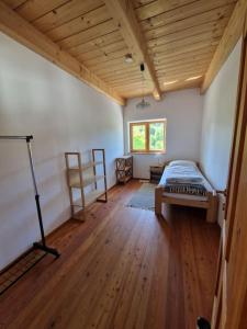 Postel nebo postele na pokoji v ubytování Wohnung mit Garten + 6 fotografií