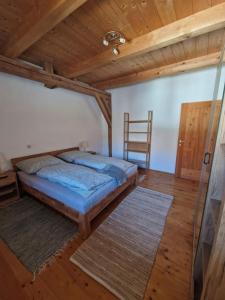 Postel nebo postele na pokoji v ubytování Wohnung mit Garten
