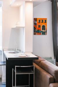 Köök või kööginurk majutusasutuses Unique & Spacious 2BR in Valletta Center by ArcoBnb