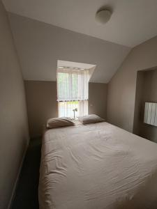 Photo de la galerie de l'établissement Gite de la Croix du Hêtre, à Hambers