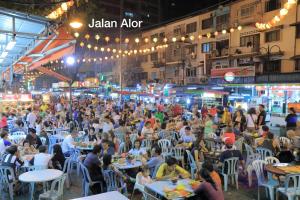 Гости Cozy Home at KL City Center +31 фотография