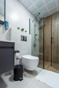 Koupelna v ubytování Doqu Suites Hotel