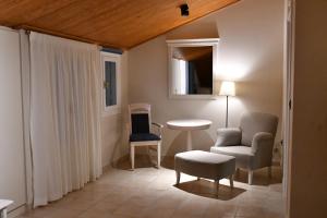 Posezení v ubytování Porto Nafplio + 37 fotografií