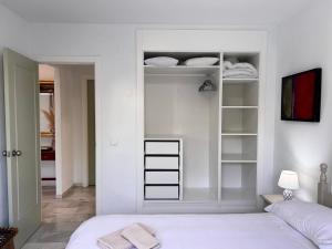 Posteľ alebo postele v izbe v ubytovaní Apartamento Casa Mar Estepona + 10 fotografií