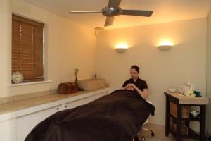 Lázně a/nebo wellness v ubytování Goodwood Cottage