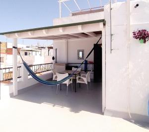 Μπαλκόνι ή βεράντα στο Casa Velazquez con terraza privada