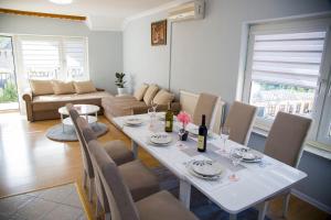 Posezení v ubytování Apartman Puente Viejo Mostar